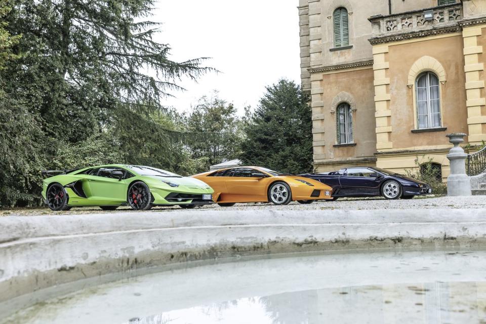 lamborghini murciélago lamborghini aventador and lamborghini diablo