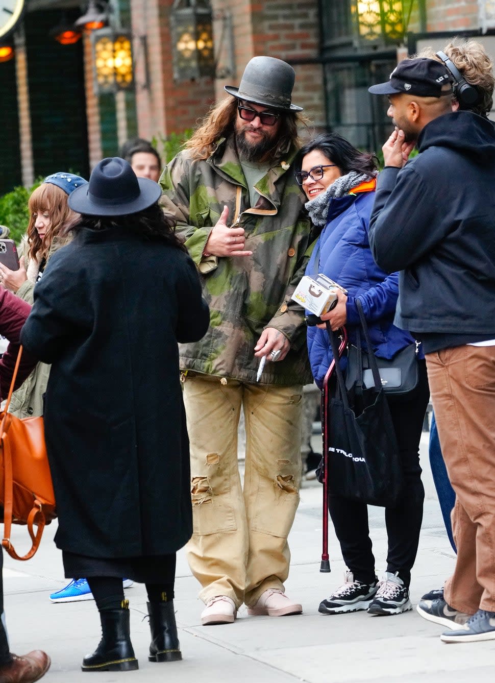  Jason Momoa is seen on November 10, 2023 in New York City.