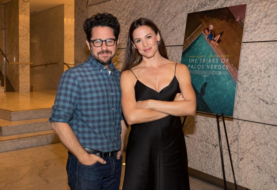 J.J. Abrams and Jennifer Garner will be reunited for a new Apple TV Plus series.