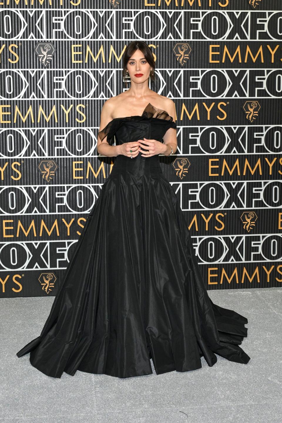 Lizzy Caplan in Vintage Yohji Yamamoto