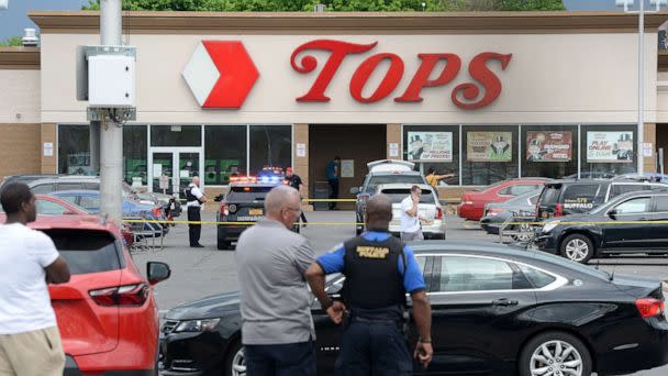 PHOTO: Buffalo Police on scene at a Tops Friendly Market, May 14, 2022, in Buffalo, New York.  (John Normile/Getty Images)