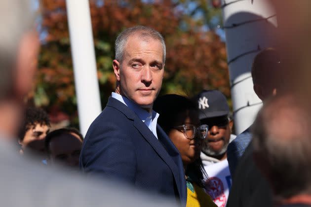 Rep. Sean Maloney (D) currently represents New York’s 18th District, but after redistricting, he chose to run in the now-bluer 17th. (Photo: Michael M. Santiago via Getty Images)