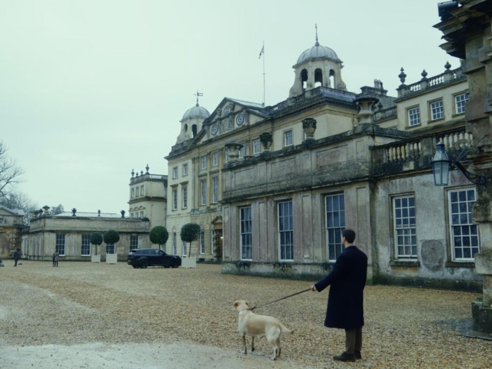 Badminton House doubling for Halstead Manor in "The Gentlemen."