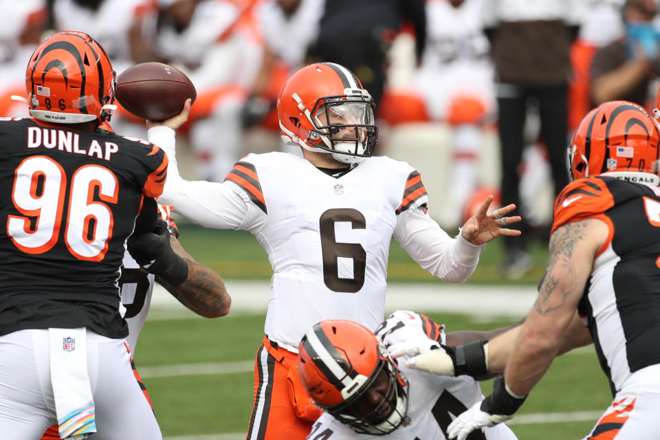 Cleveland Browns quarterback Baker Mayfield (6) had five TDs in a win. (Photo by Ian Johnson/Icon Sportswire via Getty Images)