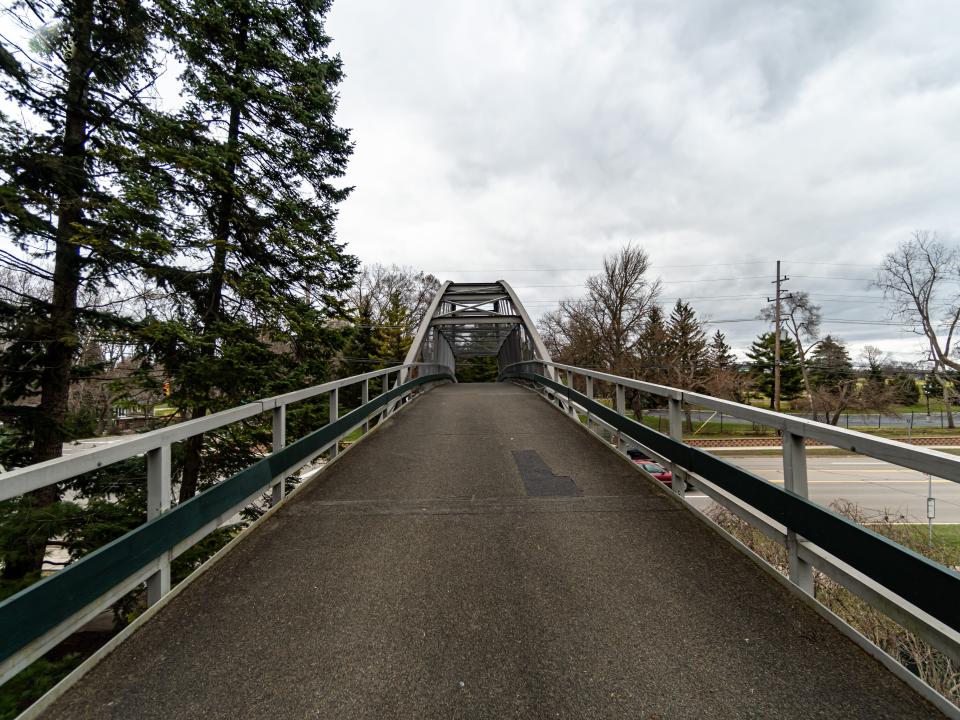Bridge over Maple Road in Bloomfield Hills, Michigan, near the Oakland Country Club