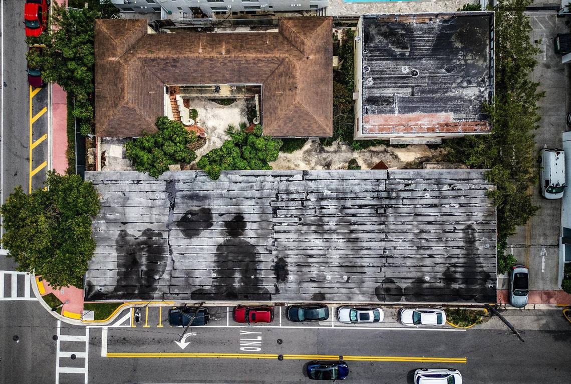 Aerial view of a 1936 building in Miami Beach at 2901 Indian Creek Drive that will be restored and made more resilient to flooding.