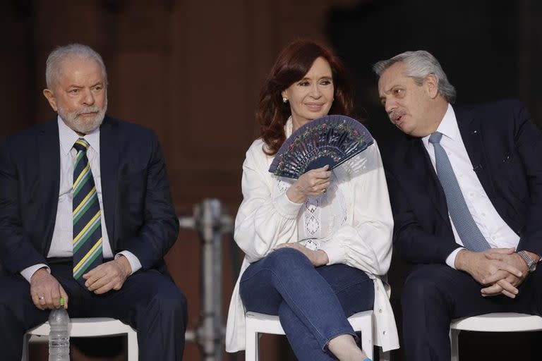 Lula da Silva, Cristina Kirchner y Alberto Fern&#xe1;ndez durante el acto del 10 de diciembre