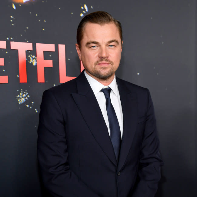 Leonardo DiCaprio acepta la pérdida total de su privacidad como precio de su carrera como actor credit:Bang Showbiz