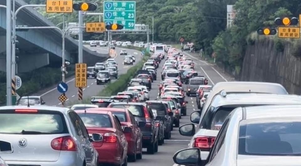 高公局預估清明連假將有塞車狀況。（圖：塞車示意圖　資料照）