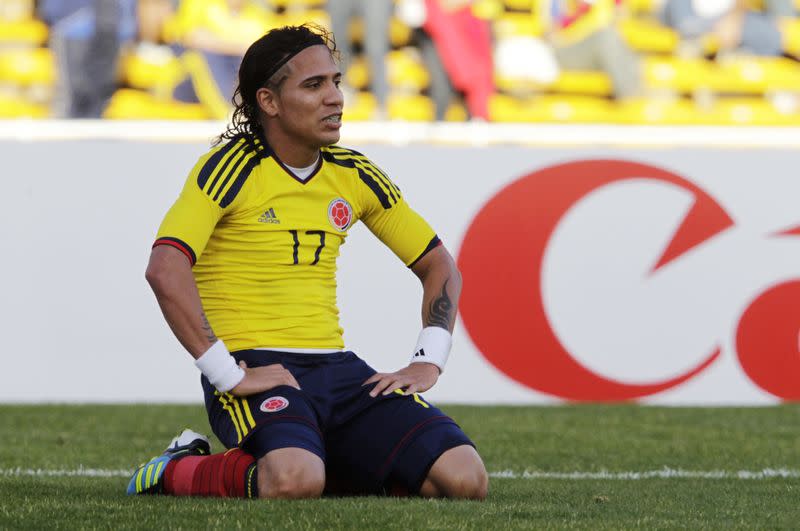FOTO DE ARCHIVO. Dayro Moreno de Colombia reacciona después de fallar una oportunidad de gol contra Perú en el partido de cuartos de final de la Copa América en Córdoba