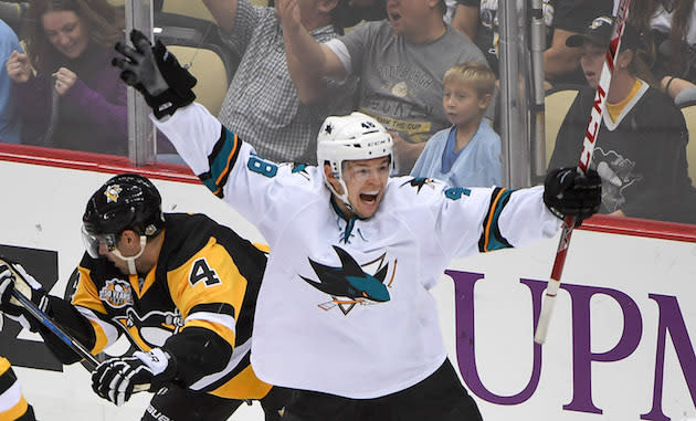 PITTSBURGH, PA – OCTOBER 20: Tomas Hertl #48 of the San Jose Sharks reacts after scoring a goal in the second period during the game against Pittsburgh Penguins at PPG PAINTS Arena on October 20, 2016 in Pittsburgh, Pennsylvania. (Photo by Justin Berl/Getty Images)