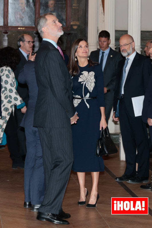 Reyes Felipe y Letizia en el Ateneo