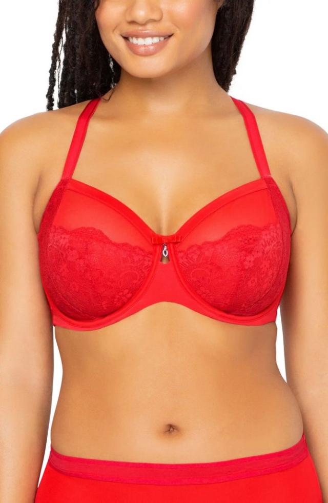 I would buy one in every colour': Nordstrom shoppers love flattering  T-shirt bra