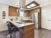 <p><span>98 Ennerdale Rd., Toronto, Ont.</span><br> The kitchen has new stainless steel appliances and quartz countertops.<br> (Photo: Zoocasa) </p>