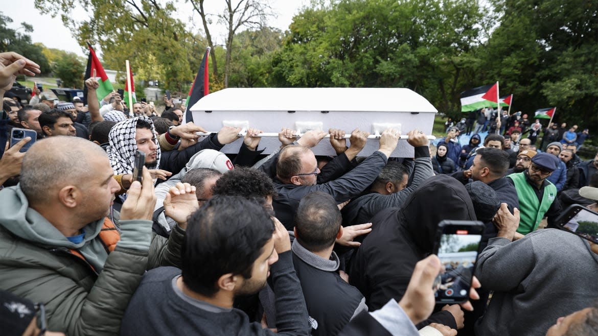 Kamil Krzaczynski/Getty Images