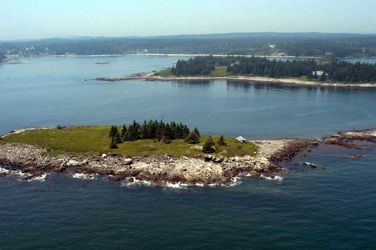 Greer Island, Maine