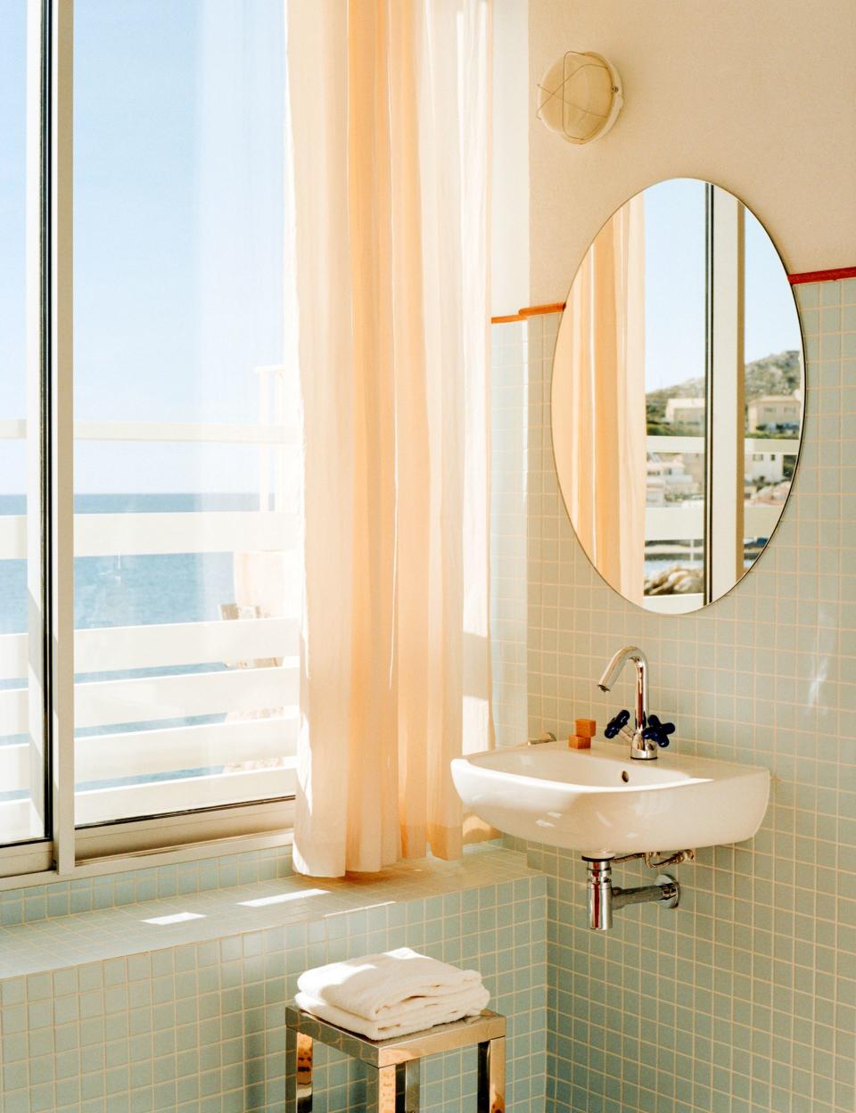 Salle de bain pour marins d'eau douce