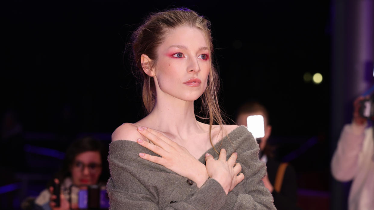  Hunter Schafer at the Cuckoo Premiere in Berlin . 