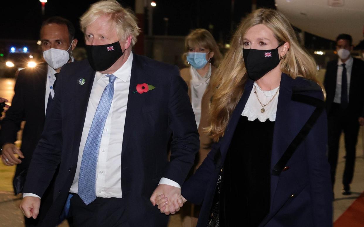 Boris Johnson and wife Carrie arrive in Rome for the G20 summit - Andrew Parsons/Number 10 Downing Street