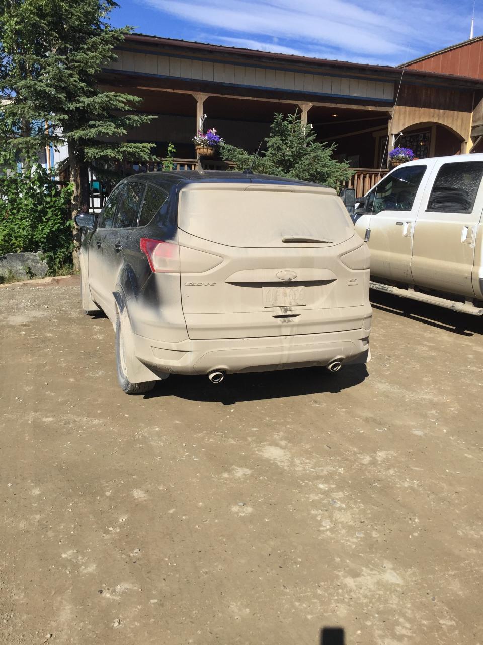 This is what a car that's been on the unpaved Dalton Highway looks like. (Photo: Photo by Ann Brenoff)