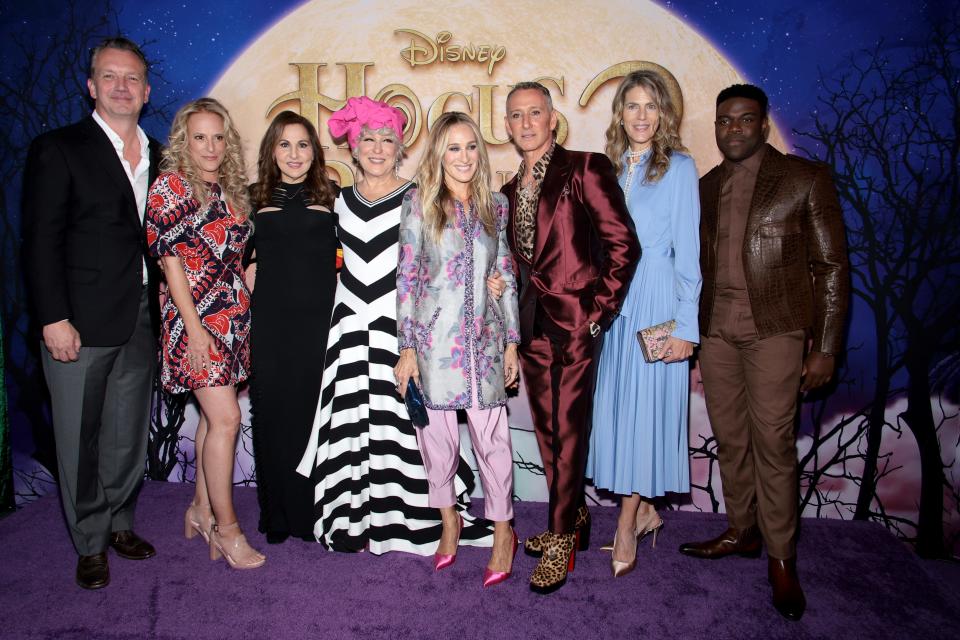 (L-R) Sean Bailey, Anne Fletcher, Kathy Najimy, Bette Midler, Sarah Jessica Parker, Adam Shankman, Lynn Harris and Sam Richardson attend the Hocus Pocus 2 World Premiere in New York City on Sept. 27.