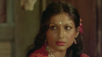 Sharmila Tagore ( Mausam): Sharmila Tagore’s roles in Gulzar’s ‘Mausam’ is one of the best performances of the actress till date. She even won a National Award for the role. Sharmila Tagore played a double role of Mother and daughter in the film opposite Sanjeev Kumar.