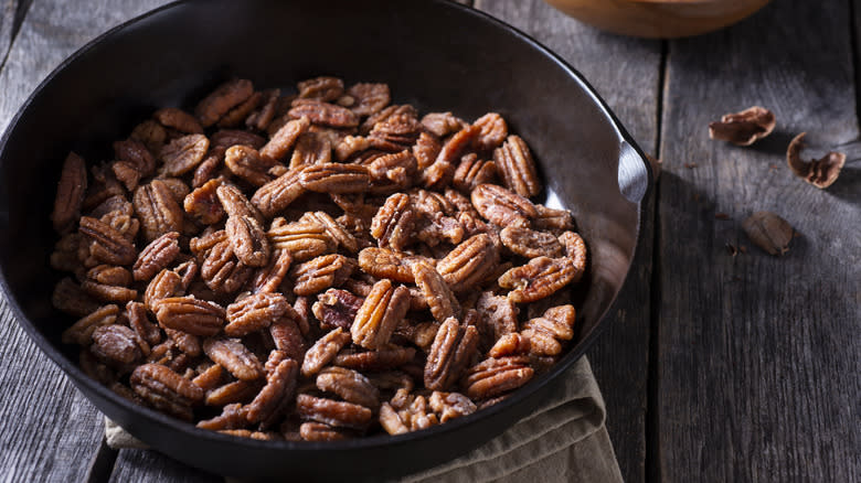 Candied pecans in cast iron