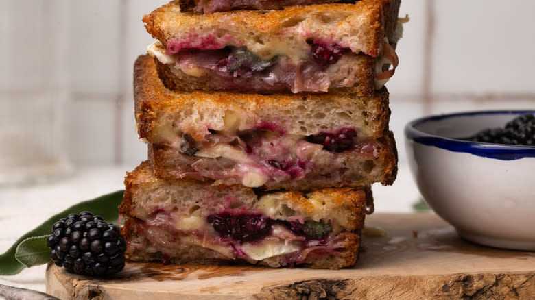 blackberry grilled cheese