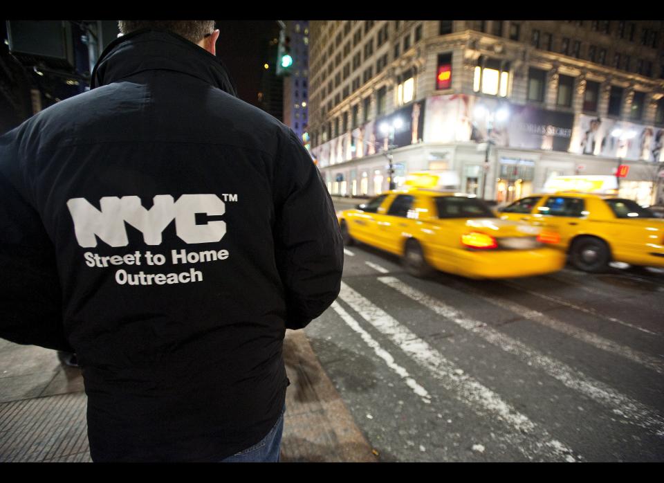 The New York City Department of Homeless Services assisted by volunteers puts on a homeless count in the borough of Manhattan's Murray Hill neighborhood Jan. 30, 2012. (Damon Dahlen, AOL)