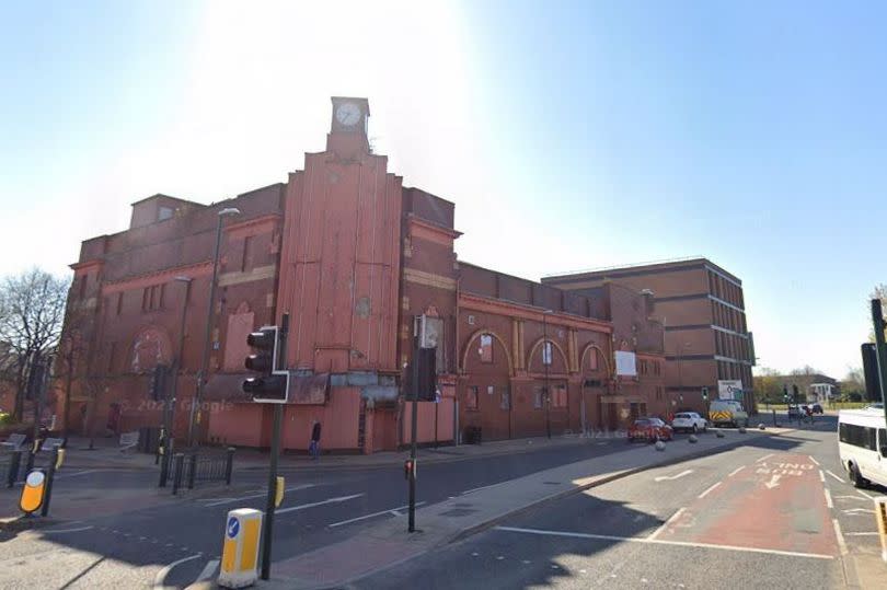 A fire broke out at the former Riley's in Oldham