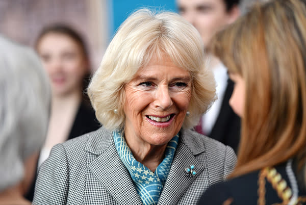 camilla-parker-bowles-coat