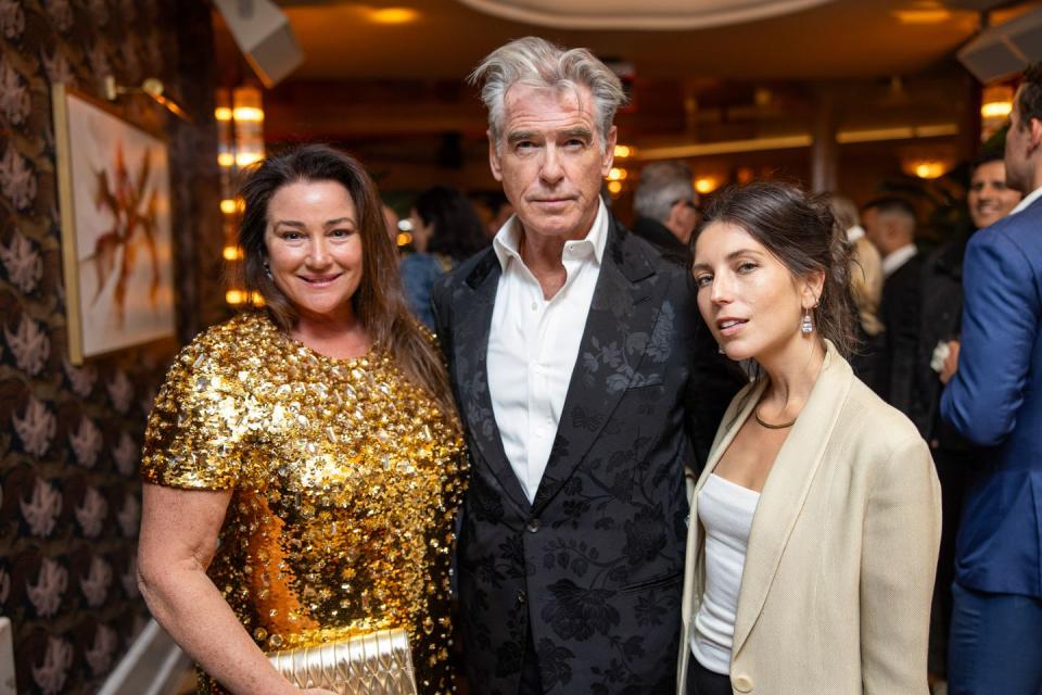 keely shaye brosnan, pierce brosnan, and avery wheless