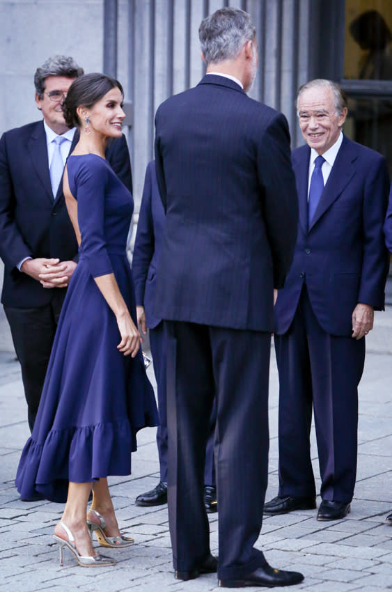 La impactante espalda de la reina Letizia