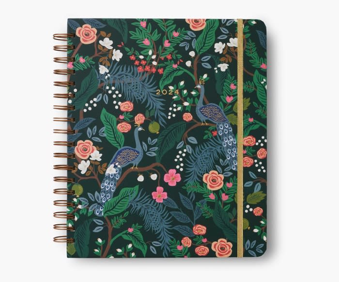 <p><a href="https://go.redirectingat.com?id=74968X1596630&url=https%3A%2F%2Friflepaperco.com%2F2024-peacock-17-month-large-planner&sref=https%3A%2F%2Fwww.thepioneerwoman.com%2Fhome-lifestyle%2Fentertaining%2Fg32293314%2Fhostess-gifts-ideas%2F" rel="nofollow noopener" target="_blank" data-ylk="slk:Shop Now;elm:context_link;itc:0;sec:content-canvas" class="link ">Shop Now</a></p><p>2024 17-Month Large Planner</p><p>riflepaperco.com</p><p>$15.12</p><span class="copyright">Rifle Paper Co.</span>