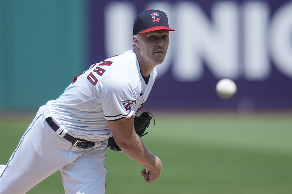 Cleveland Guardians' Noah Syndergaard pitches in the first inning of a baseball game against the Toronto Blue Jays, Thursday, Aug. 10, 2023, in Cleveland. (AP Photo/Sue Ogrocki)