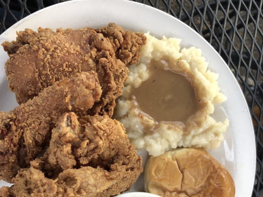 Fried chicken and sides from Mel's Cafe.