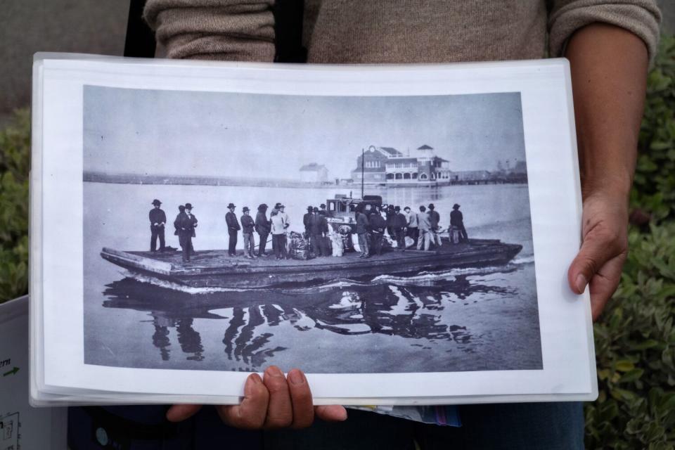 Archival image of a group of Chinese and Japanese workers in Eureka