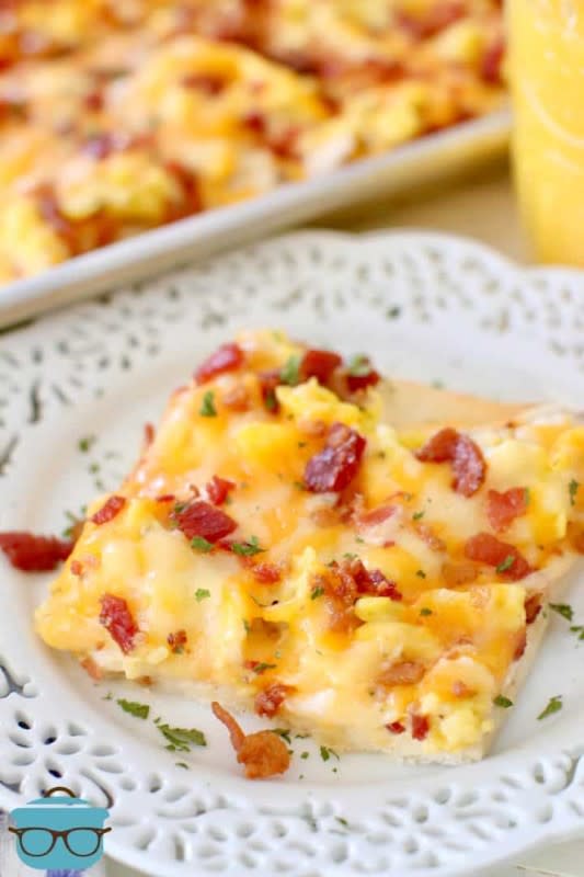<p>This bacon, egg and cheese breakfast pizza is sure to become one of your new favorite breakfast recipes!</p><p><strong>Get the recipe: <a href="https://www.thecountrycook.net/easy-breakfast-pizza/" rel="nofollow noopener" target="_blank" data-ylk="slk:Best Breakfast Pizza;elm:context_link;itc:0;sec:content-canvas" class="link rapid-noclick-resp">Best Breakfast Pizza</a></strong></p>