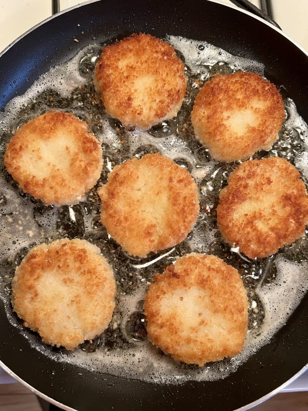 Frying Risotto Cakes<p>Theresa Greco</p>