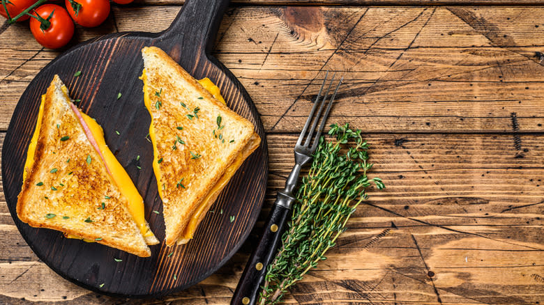 thyme grilled cheese