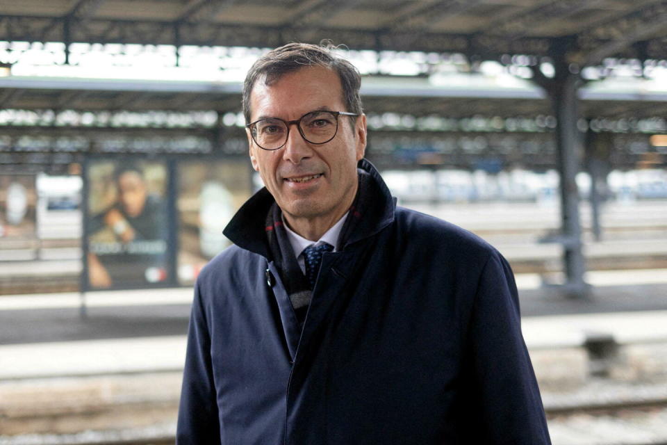 Le président de la SNCF, Jean-Pierre Farandou, assiste à l'arrivée du train de nuit Berlin-Paris à la gare de l'Est à Paris, le 12 décembre 2023.  - Credit:Lafargue Raphael / Lafargue Raphael/ABACA
