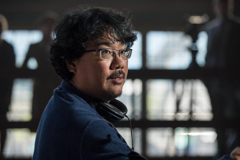 韓國導演奉俊昊的下一部電影倍受矚目，現在揭曉，他會執導西片《Mickey 17》，而另外一部以他大學時期創作為題材的紀錄片，也同時進行。（Netflix提供）