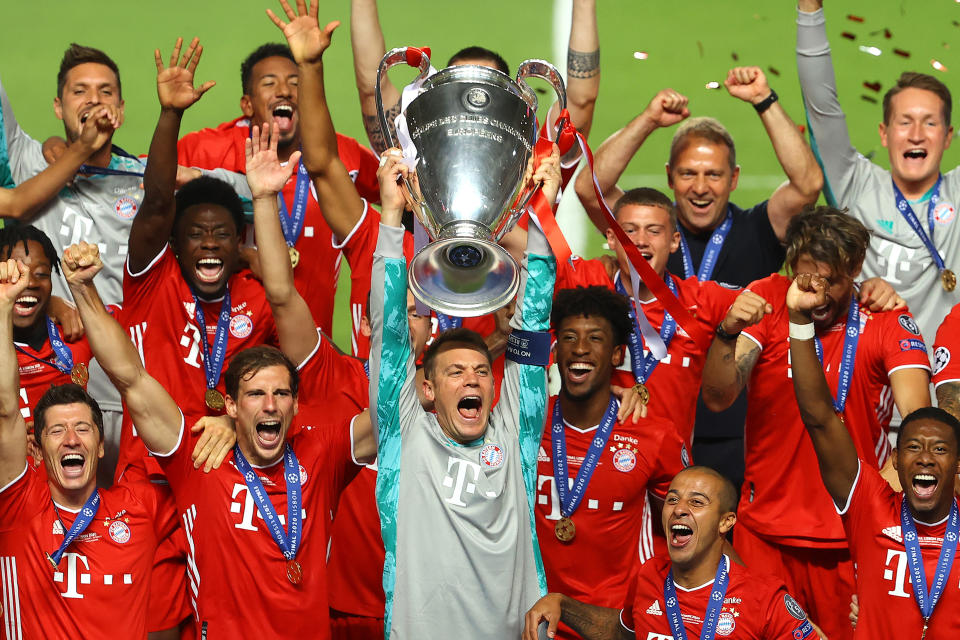 LISBON, PORTUGAL - AUGUST 23: (----EDITORIAL USE ONLY â MANDATORY CREDIT - "UEFA / JULIAN FINNEY / HANDOUT" - NO MARKETING NO ADVERTISING CAMPAIGNS - DISTRIBUTED AS A SERVICE TO CLIENTS----) Players of Bayern Munich celebrate at the end of the UEFA Champions League final football match between Paris Saint-Germain and Bayern Munich at the Luz stadium in Lisbon, Portugal on August 23, 2020. Bayern Munich won the match with 1-0. (Photo by Julian Finney / UEFA / Handout/Anadolu Agency via Getty Images)