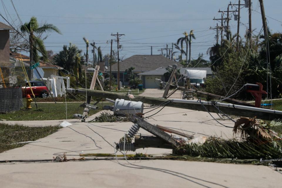 The city of Cape Coral showed major signs of damage after strong winds and flood waters as a result of Hurricane Ian impacted areas of the city on Thursday September 29, 2022.The city of Cape Coral showed major signs of damage after strong winds and flood waters as a result of Hurricane Ian impacted areas of the city on Thursday September 29, 2022.