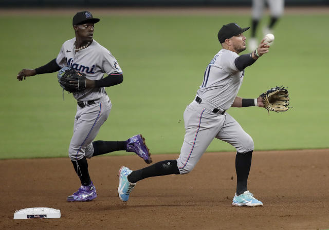 Kyle Wright blazes through Marlins for 11 strikeouts in first six