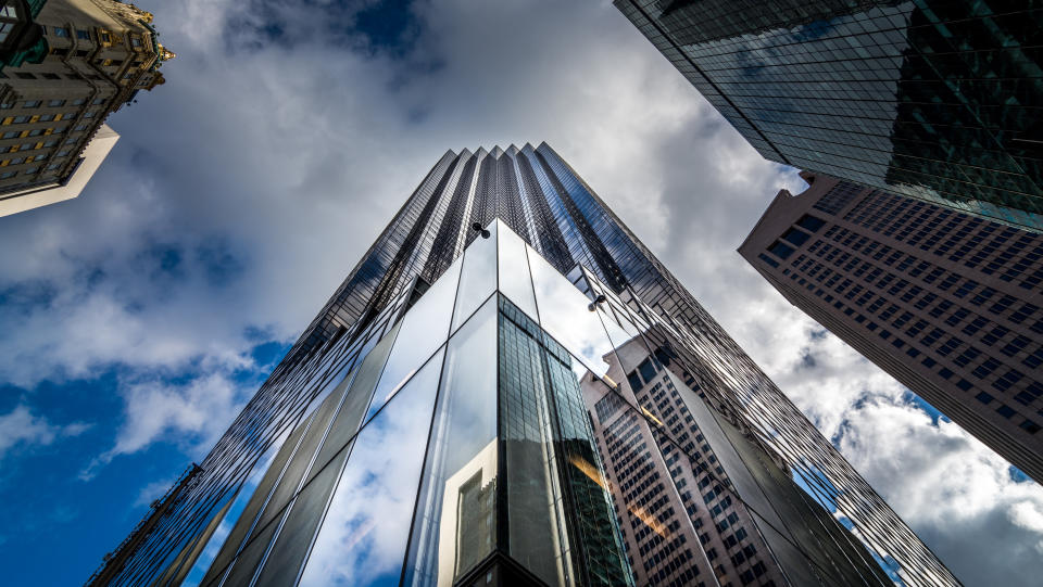 Vista desde abajo de la Trump Tower de Nueva York. Foto: Getty Image. 