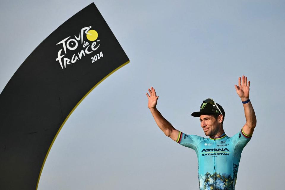 Cavendish says goodbye to Tour de France (AFP via Getty)