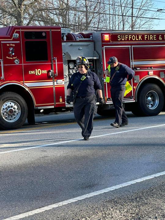 Nansemond Pkwy commercial vehicle fire (Courtesy: Suffolk Department of Fire & Rescue)