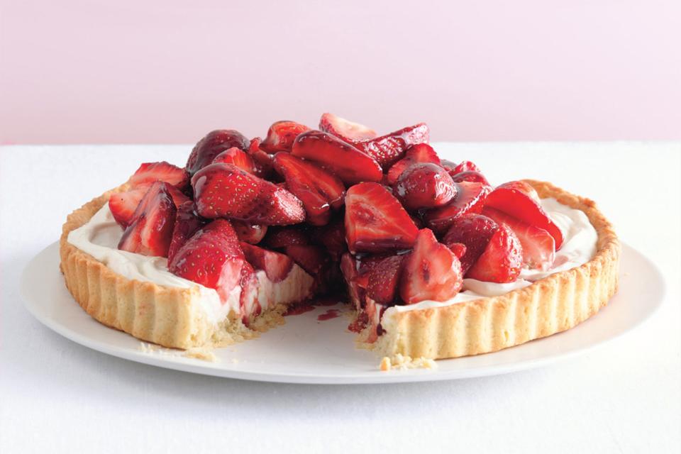 Strawberry Mascarpone Tart With Port Glaze