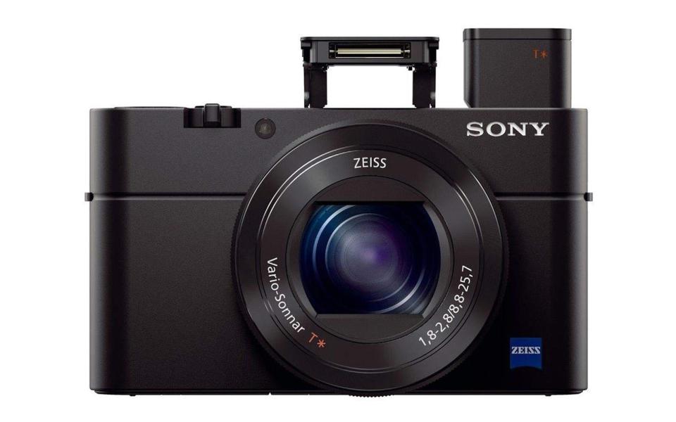 Best Lightweight Camera: Sony RX100 III